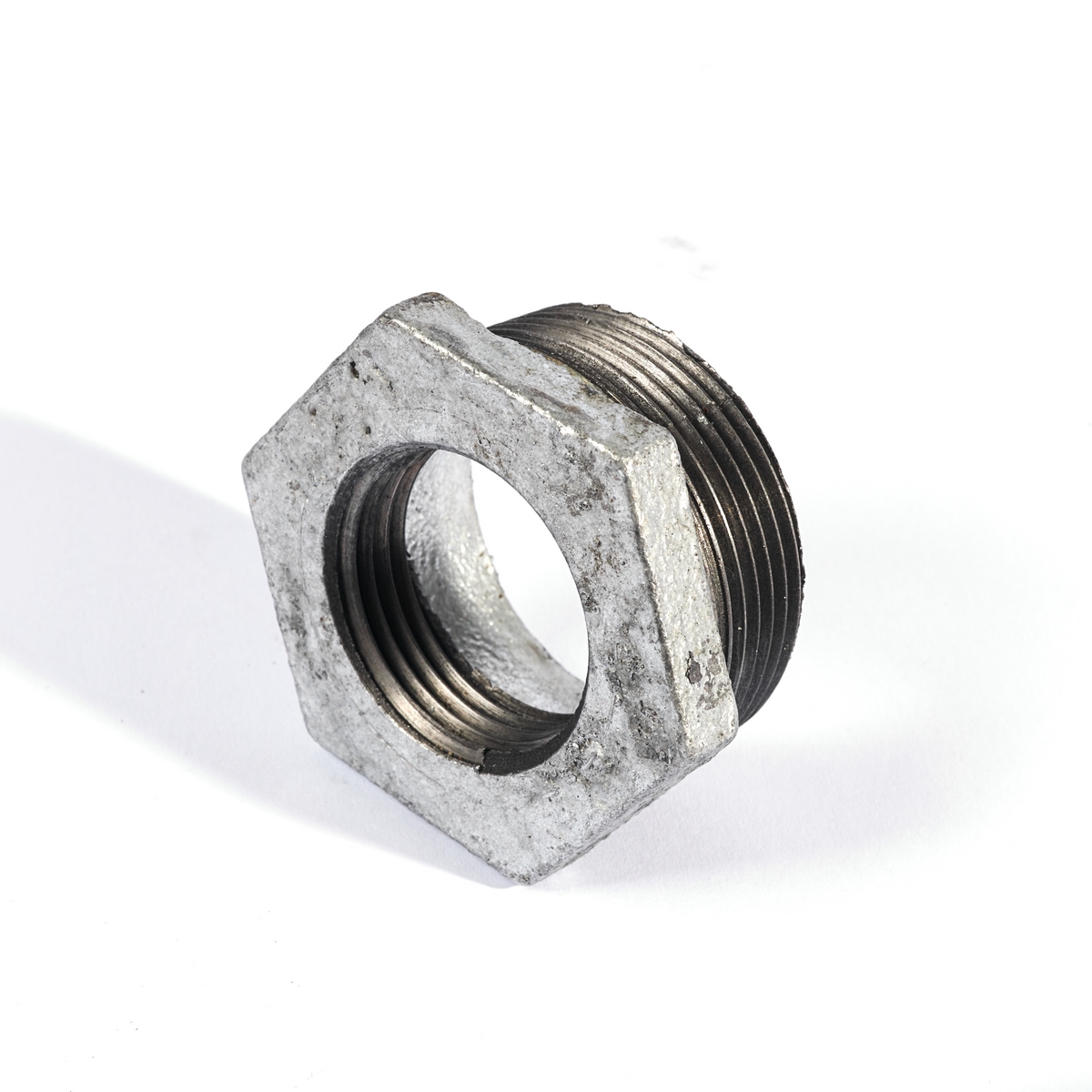 ข้อลดเหลี่ยมเหล็ก 1.1/2"X1" BC ราคา ฿39