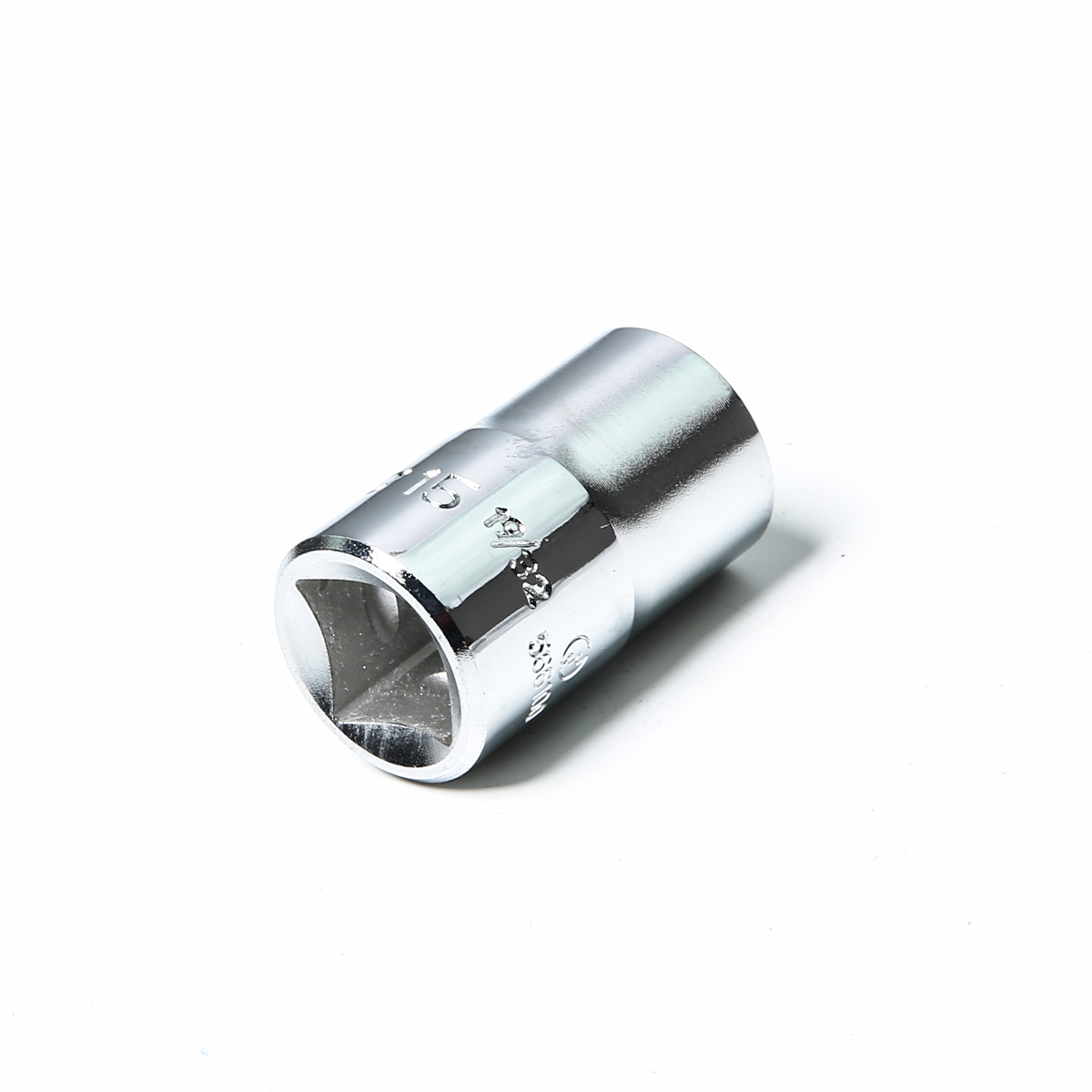 ลูกบล๊อก 4S NO.15(1/2"6PT) FPC ราคา ฿42.8