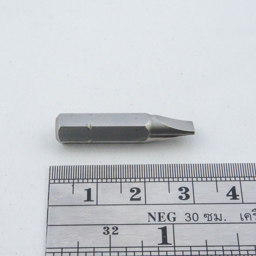 ดอกไขควง 1/4" หัวแบน เบอร์ 1.0X6 FORCE รุ่น 1233006 รูปที่ 3