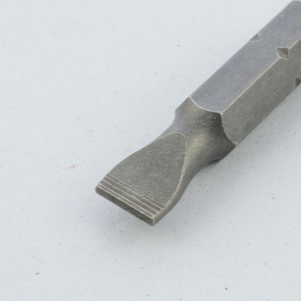 ดอกไขควง 1/4" หัวแบน เบอร์ 1.2X7 FORCE รุ่น 1233007 รูปที่ 2