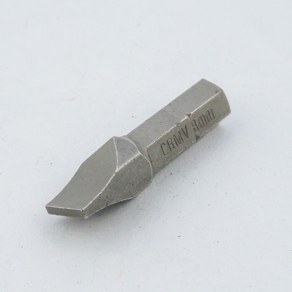 ดอกไขควง 1/4" หัวแบนขนาด 5/16" FORCE รุ่น 123305.16 ราคา ฿24