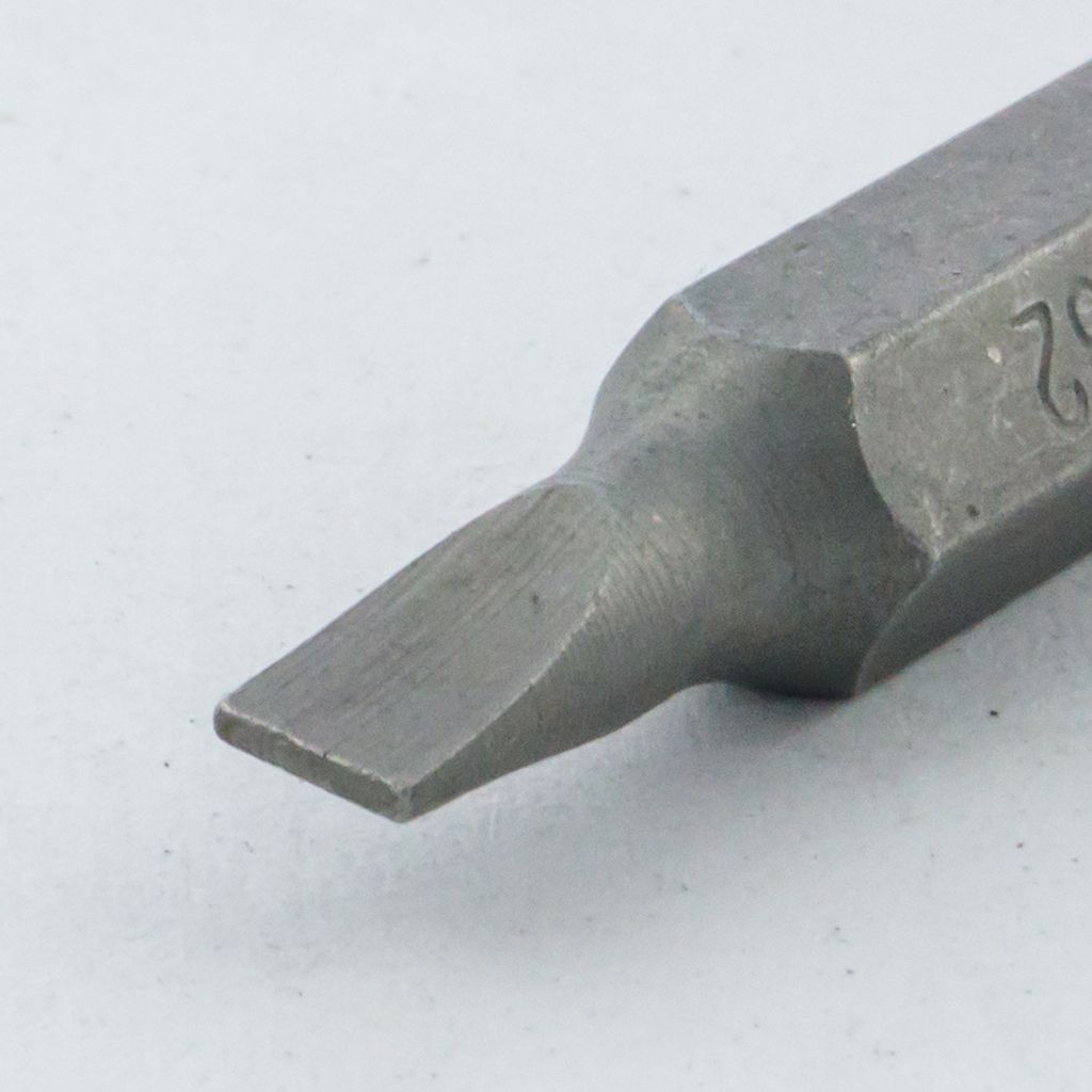 ดอกไขควง 1/4" หัวแบนขนาด 5/32" FORCE รุ่น 123305.32 รูปที่ 2