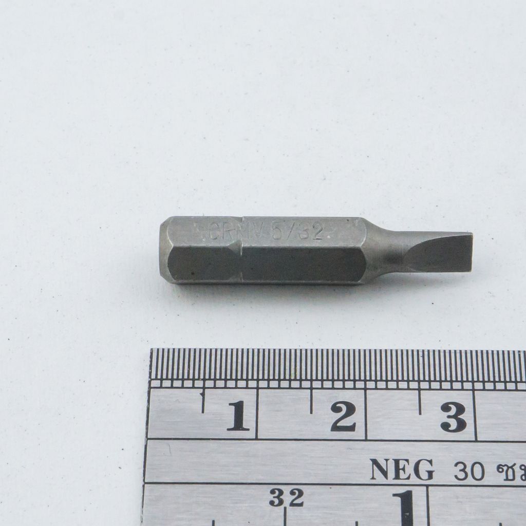 ดอกไขควง 1/4" หัวแบนขนาด 5/32" FORCE รุ่น 123305.32 รูปที่ 3