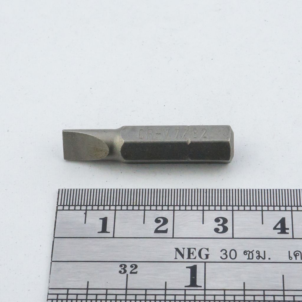 FORCE Slotted Bit 1/4" Size 7/32", Model 123307.32 photo 3