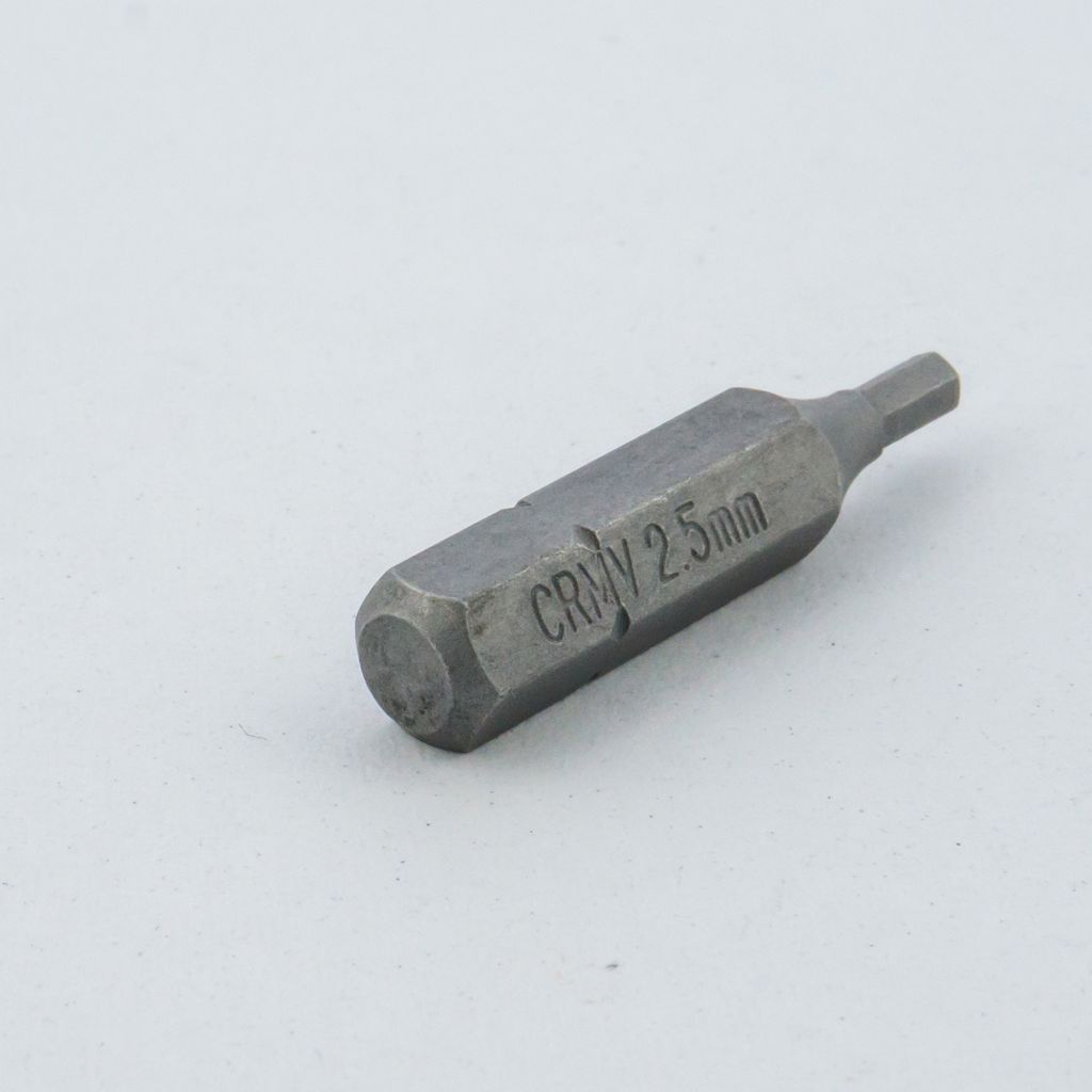 ดอกไขควง1/4"หัวหกเหลี่ยม NO.2.5 FORCE รุ่น 12430025 ราคา ฿18