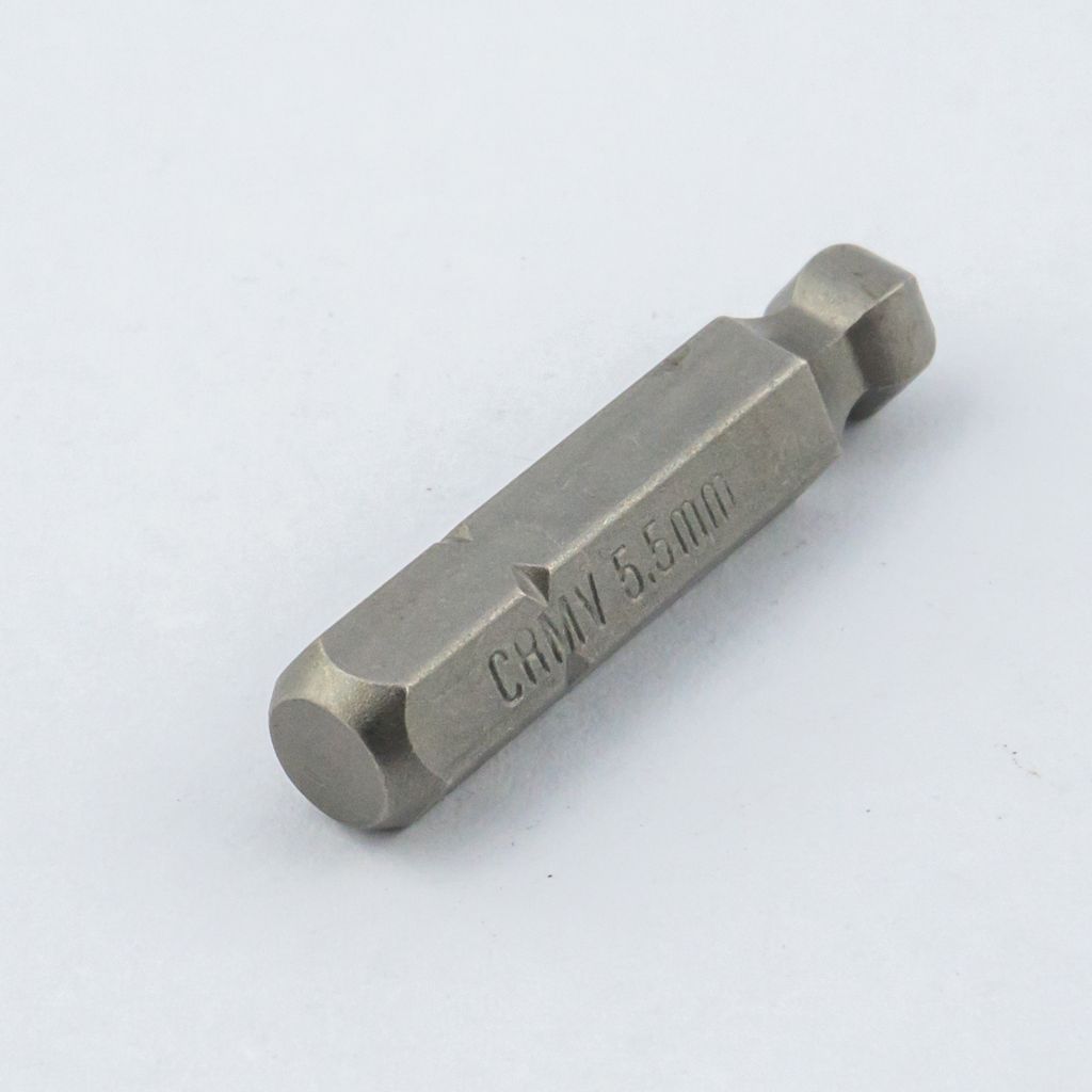 ดอกไขควง1/4" 6เหลี่ยมบอล NO.5.5 FORCE รุ่น 12530055 ราคา ฿18