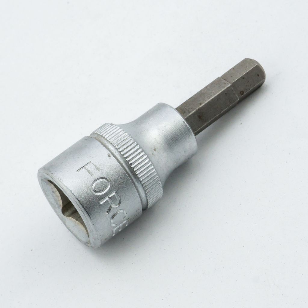 ลูกบ๊อกซ์เดือย 6PT. 3/8" NO.6 FORCE รุ่น 33405006 ราคา ฿72
