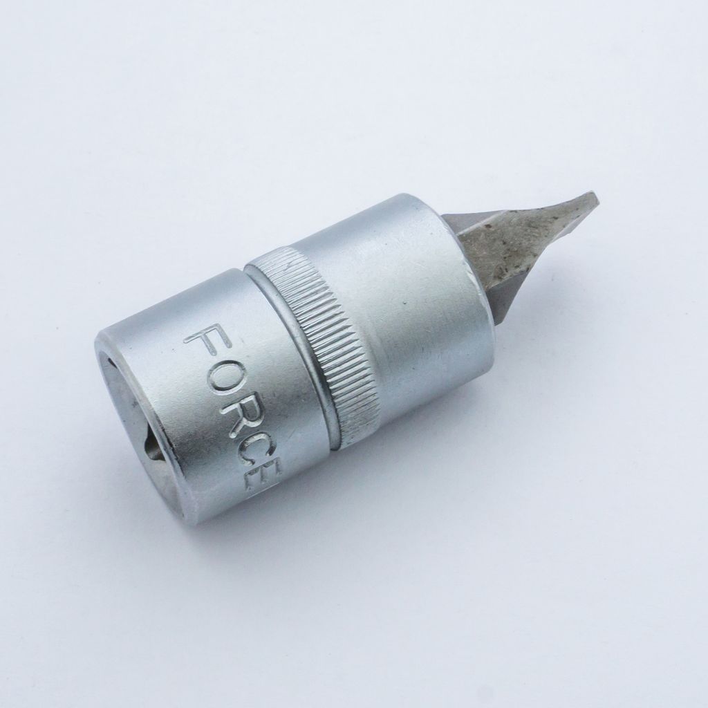 ลูกบ๊อกซ์เดือยปากแบน1/2"เบอร์ 12 FORCE รุ่น 3435512 ราคา ฿120