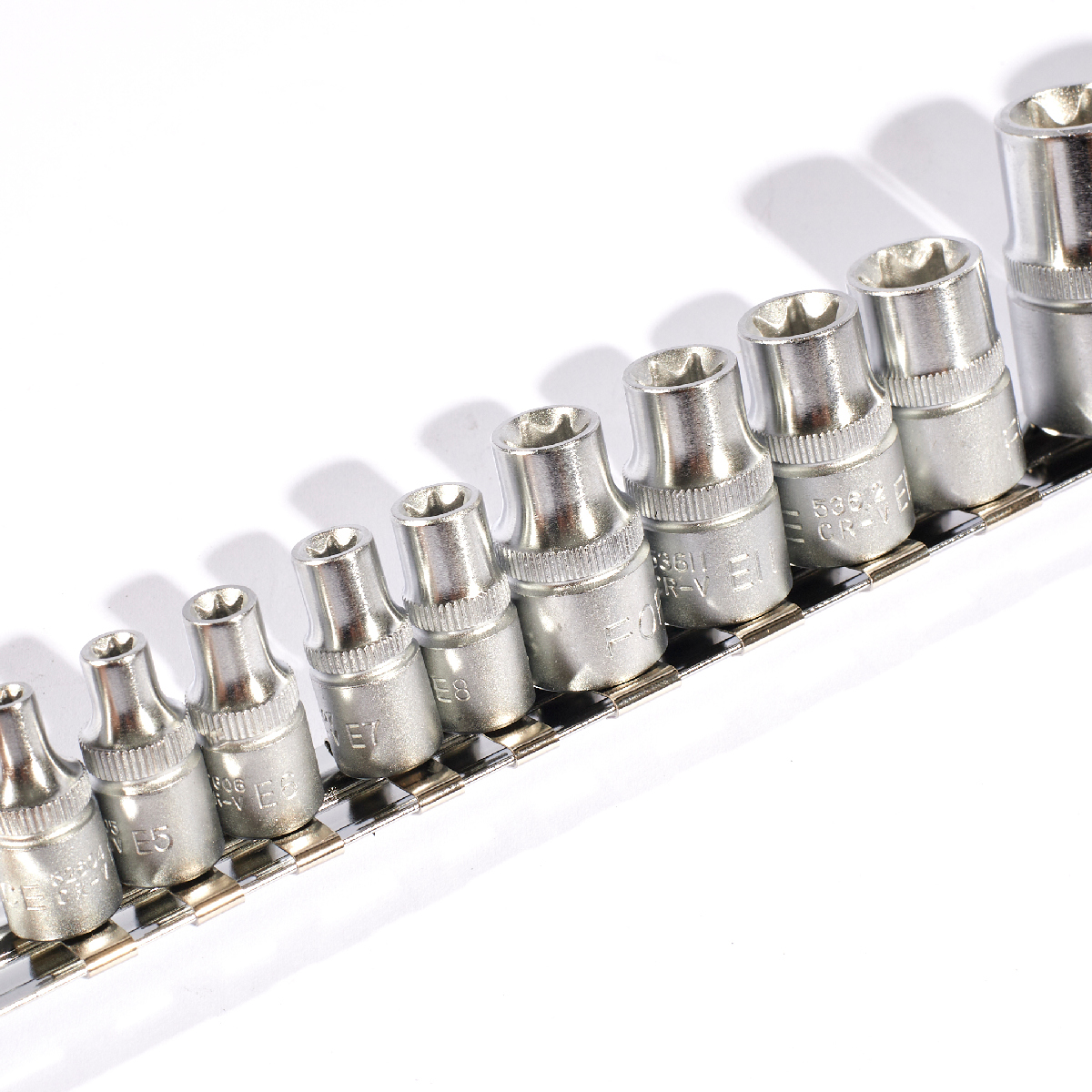 ชุดลูกบ๊อกซ์หัวจีบ 1/2" 15 ชิ้น FORCE รุ่น 4158 รูปที่ 4