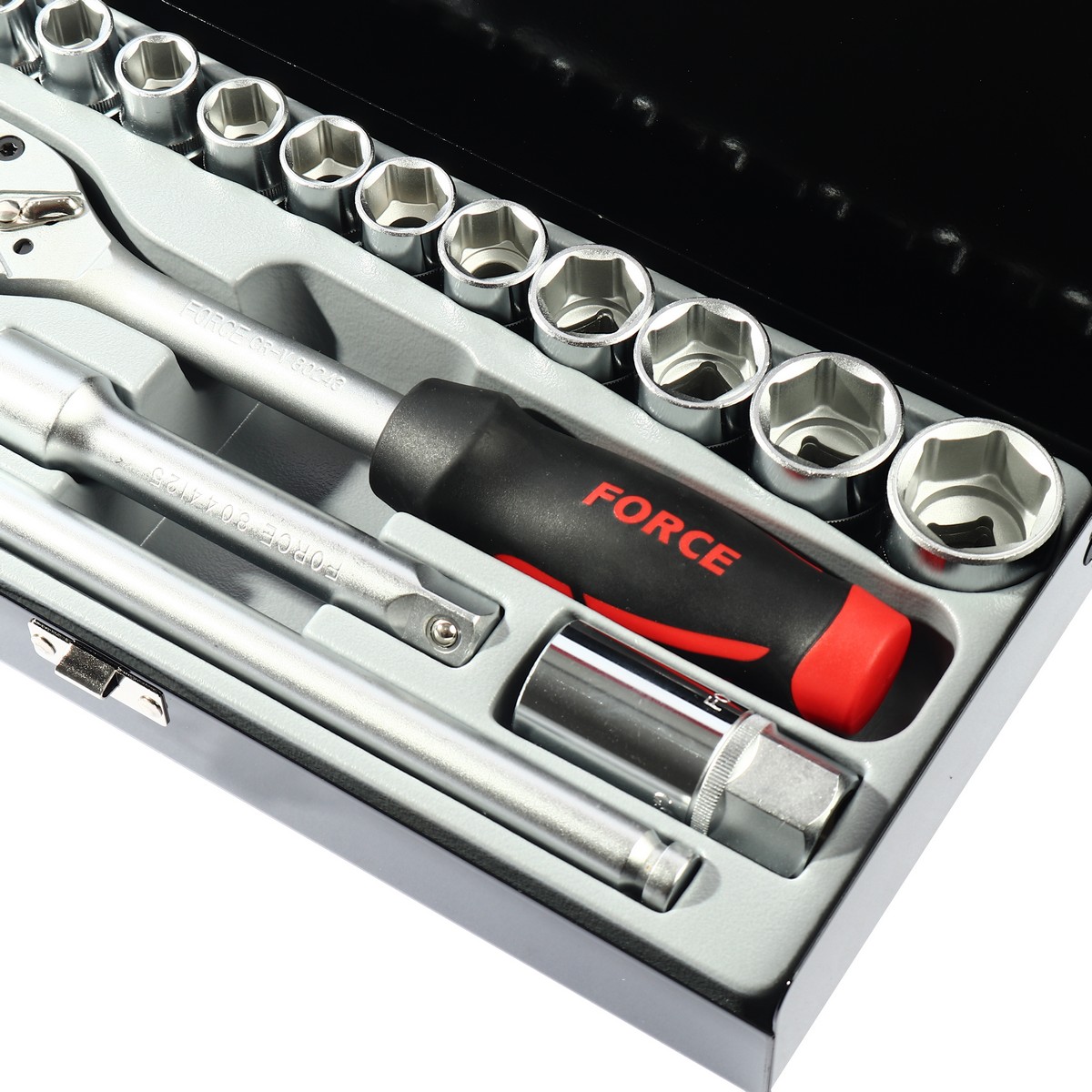 ชุดลูกบ๊อกซ์ 1/2" 17ชิ้น ด้ามขันหุ้มยาง FORCE รุ่น 4173-5 รูปที่ 3
