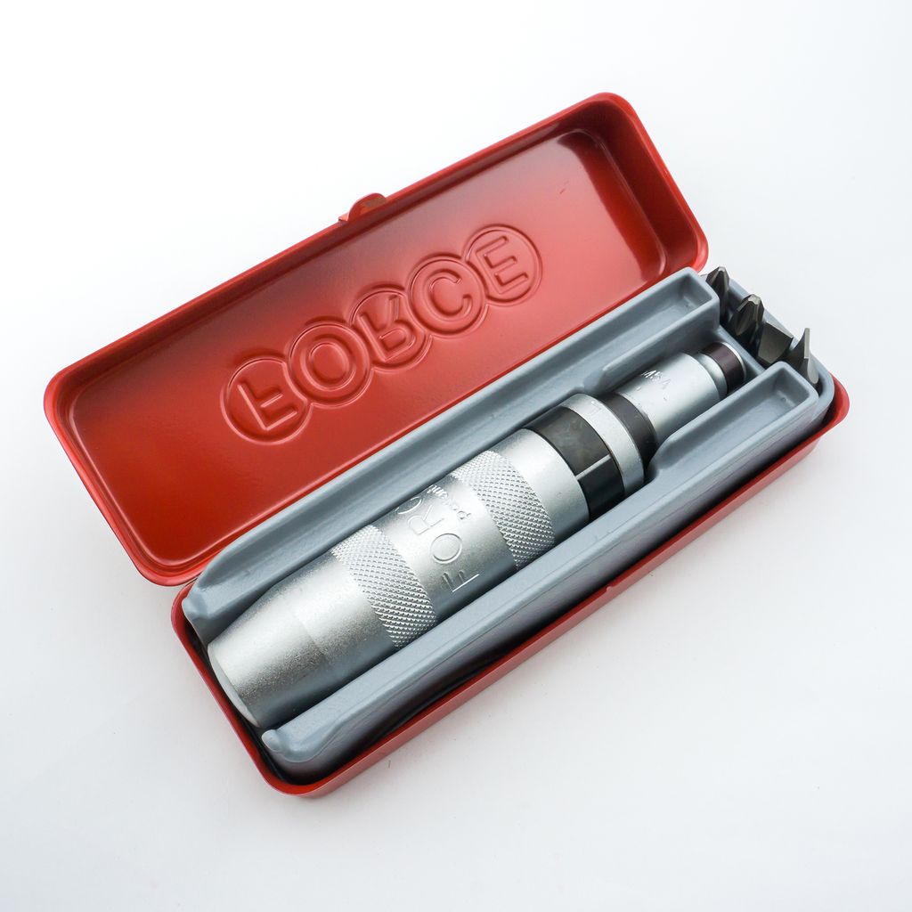 ชุดไขควงตอก1/2"+ดอกไขควง4ชิ้น L36มม FORCE รุ่น 5064 ราคา ฿684