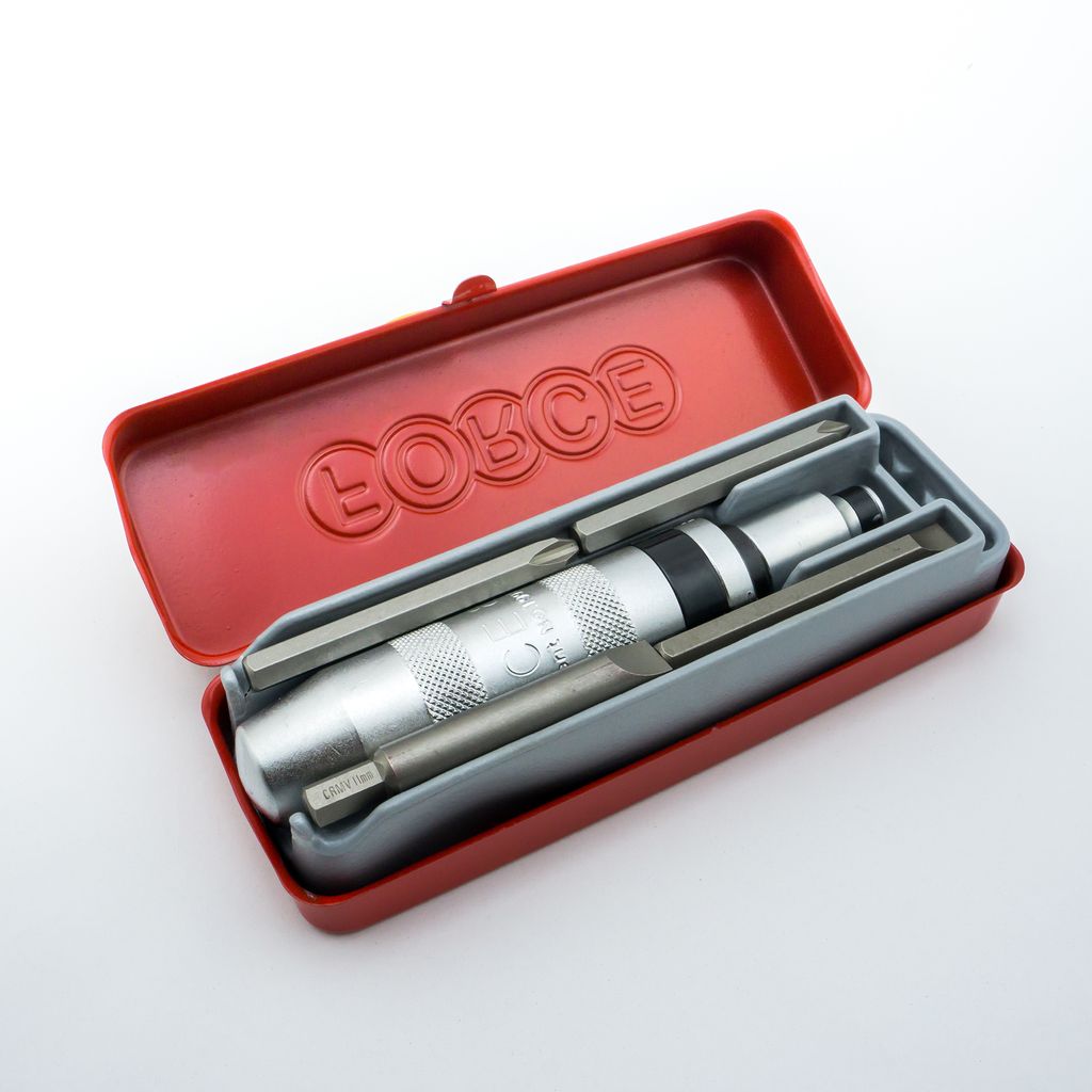 ชุดไขควงตอก1/2"+ดอกไขควง4ชิ้น L80มม FORCE รุ่น 5064L ราคา ฿696