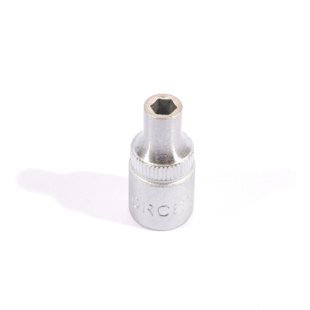 ลูกบ็อกซ์สั้น1/4" 6เหลี่ยม NO.4 FORCE รุ่น 52504 รูปที่ 3