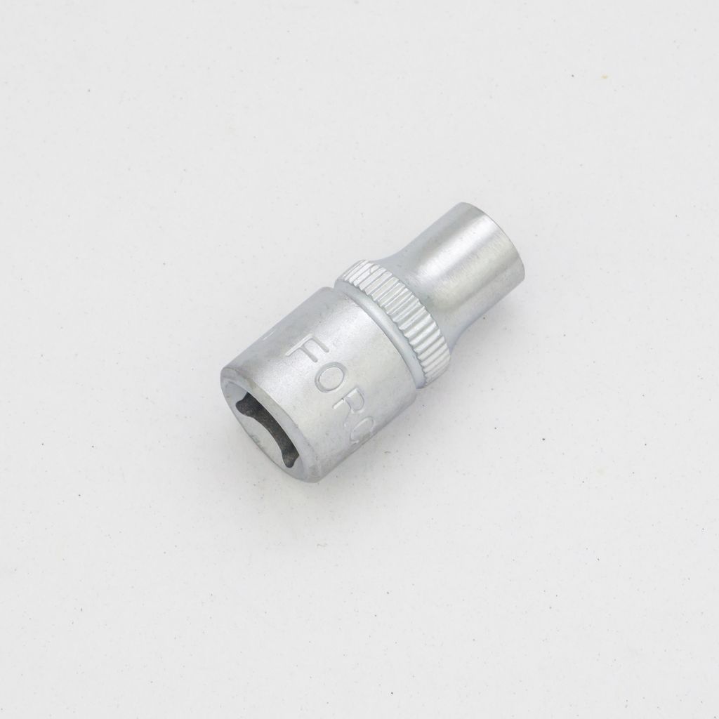 ลูกบ็อกซ์สั้น1/4" 6เหลี่ยม NO.5.5 FORCE รุ่น 525055 ราคา ฿18