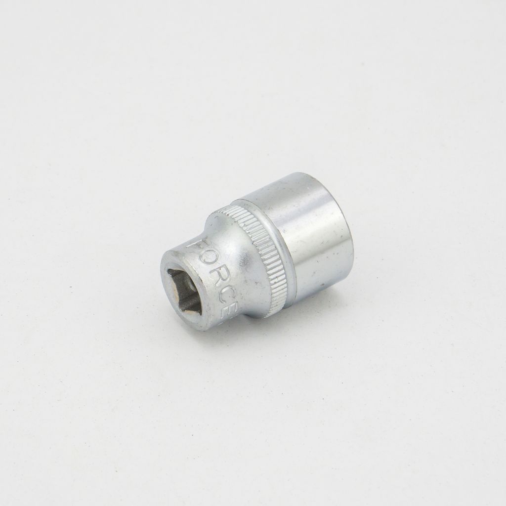 ลูกบ็อกซ์สั้น1/4" 6เหลี่ยม NO1/2" FORCE รุ่น 5251.2 ราคา ฿25.2