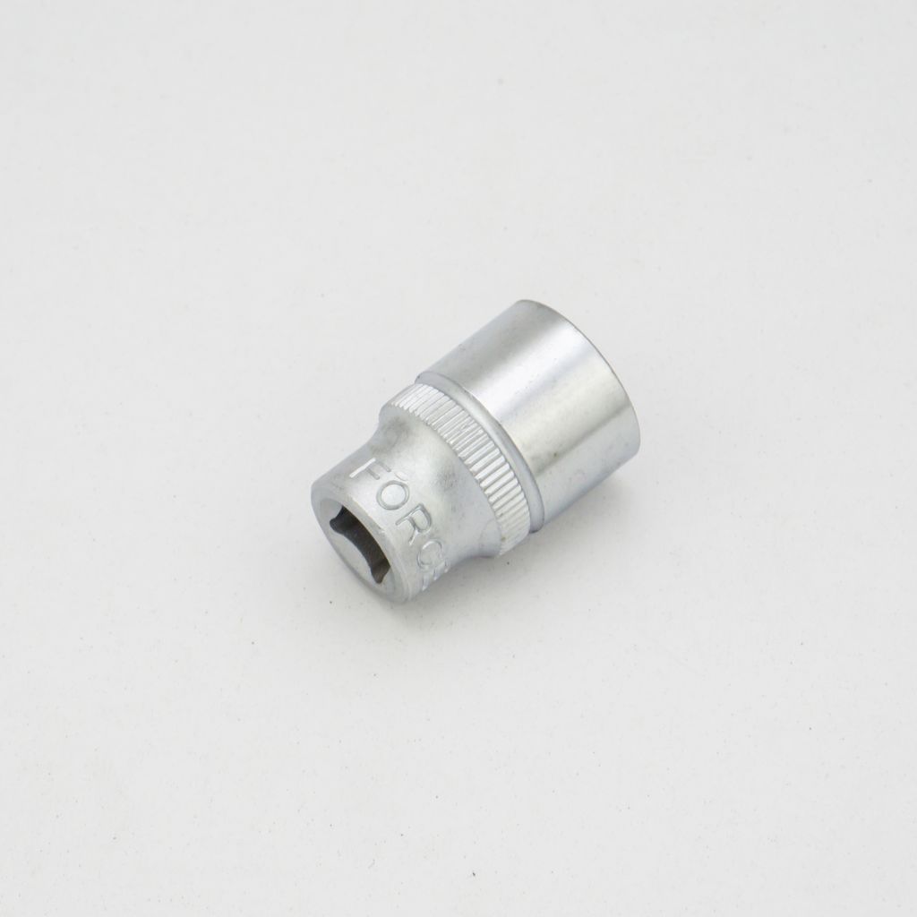 ลูกบ็อกซ์สั้น1/4" 6เหลี่ยม NO.12 FORCE รุ่น 52512 ราคา ฿20.4