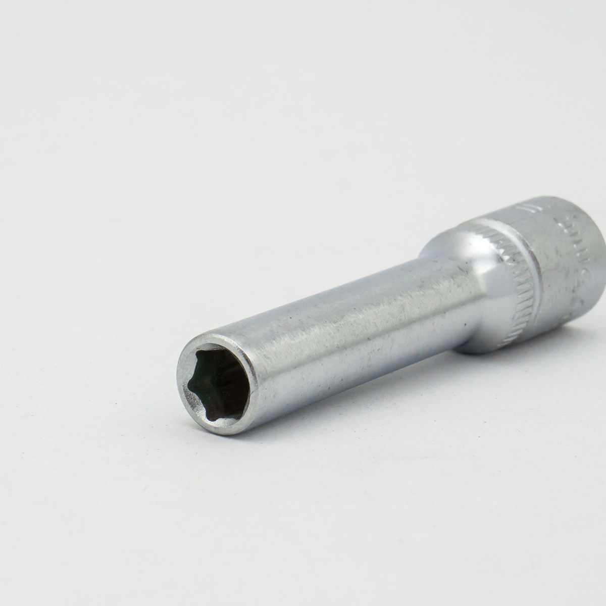 ลูกบ๊อกซ์ 6PT.50MM1/4"เบอร์ 5.5 FORCE รุ่น 52550055 รูปที่ 4
