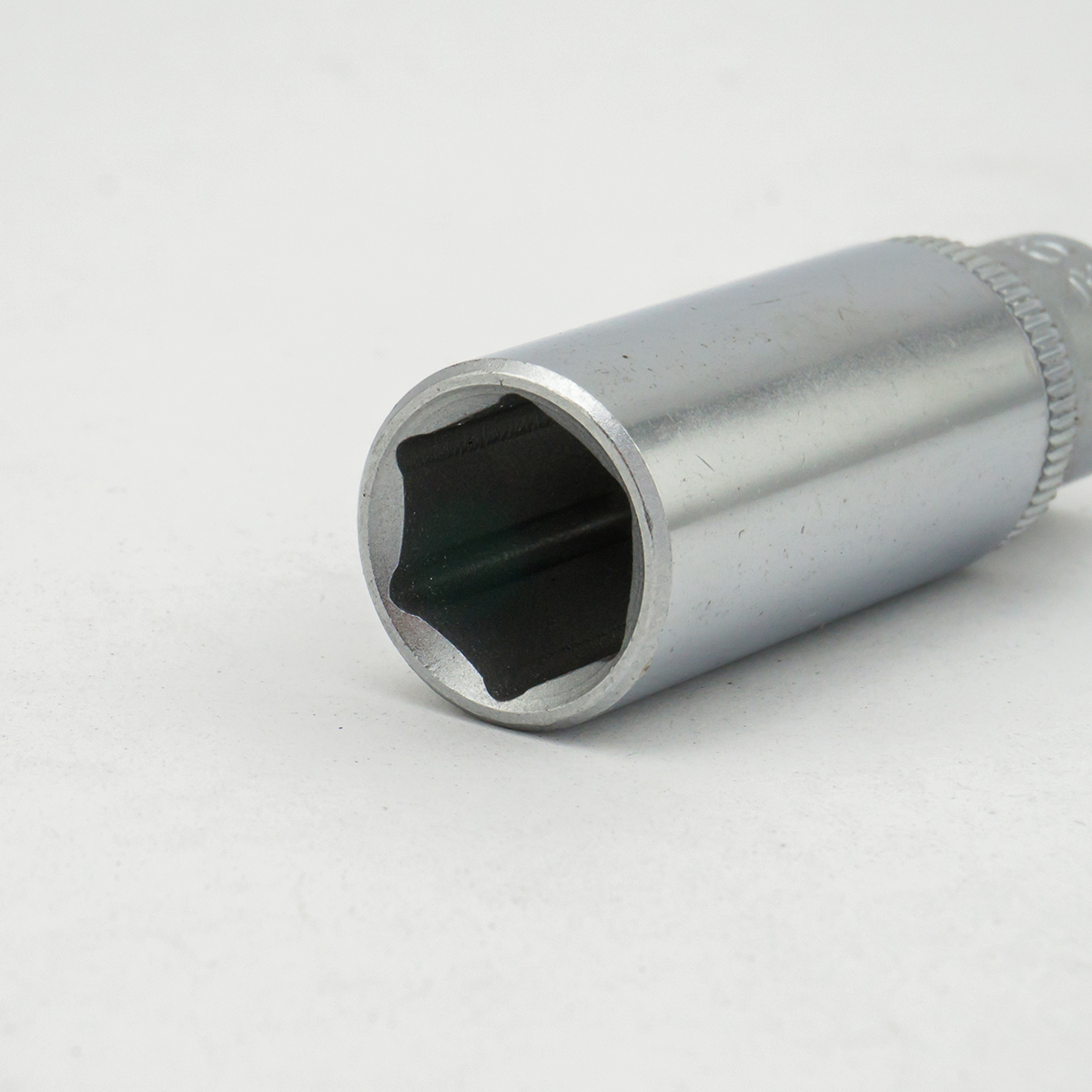 ลูกบ๊อกซ์ 6PT. 50MM 1/4"เบอร์ 12 FORCE รุ่น 5255012 รูปที่ 4