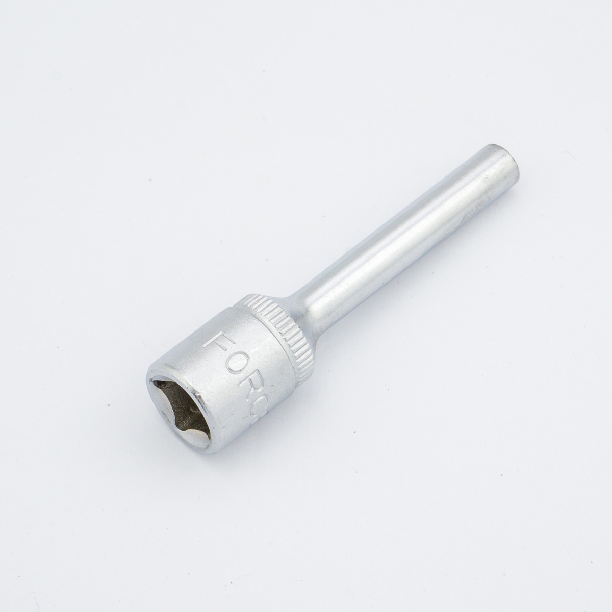 ลูกบ๊อกซ์หัวจีบ 1/4"50MM ขนาด E4 FORCE รุ่น 5265004 ราคา ฿67.2
