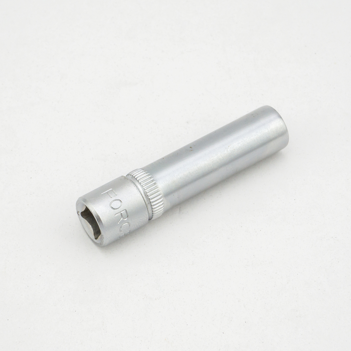 ลูกบ๊อกซ์หัวจีบ1/4"50MM ขนาด E10 FORCE รุ่น 5265010 ราคา ฿61.2
