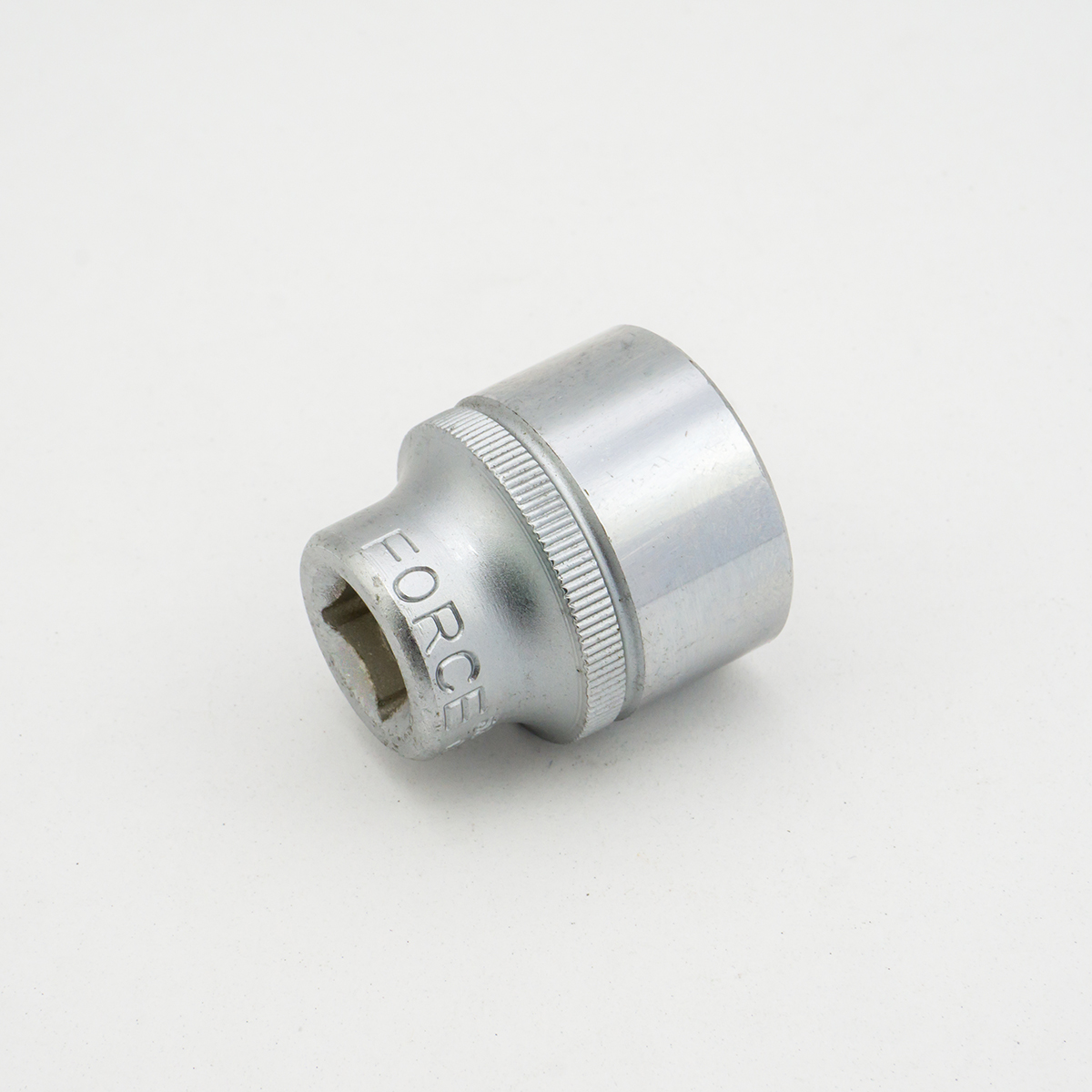 FORCE Socket SQ.DR.3/8" Size 13/16", Model 53513.16 price ฿54