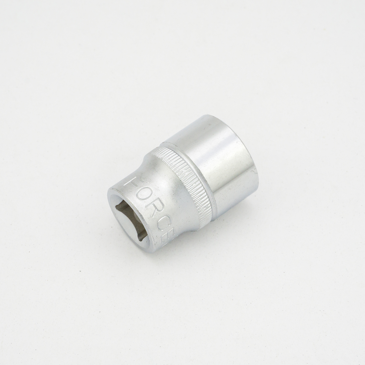 ลูกบ็อกขนาด SQ.DR. 3/8" เบอร์ 16 FORCE รุ่น 53516 ราคา ฿37.2