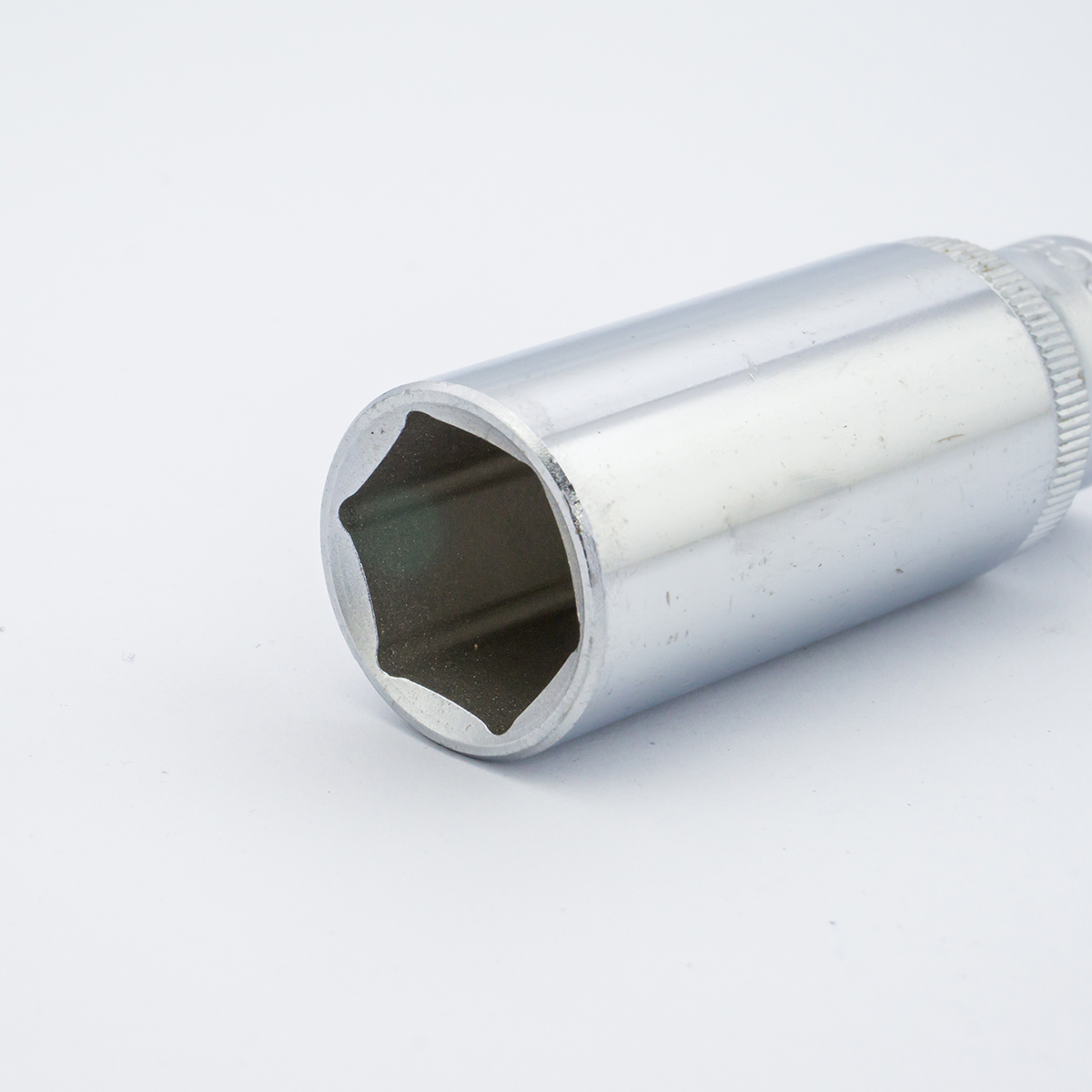 ลูกบ็อกขนาดSQ.DR3/8"ขนาด11/16" FORCE รุ่น 5356311.16 รูปที่ 3