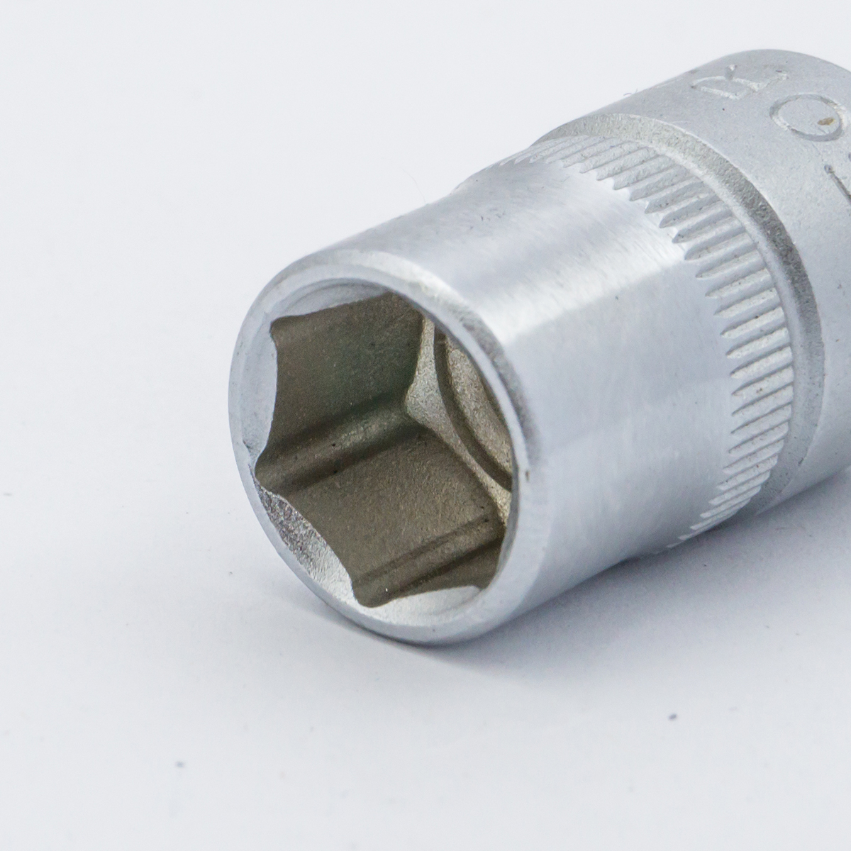 ลูกบ็อกขนาด SQ.DR. 3/8"ขนาด 7/16" FORCE รุ่น 5357.16 รูปที่ 3