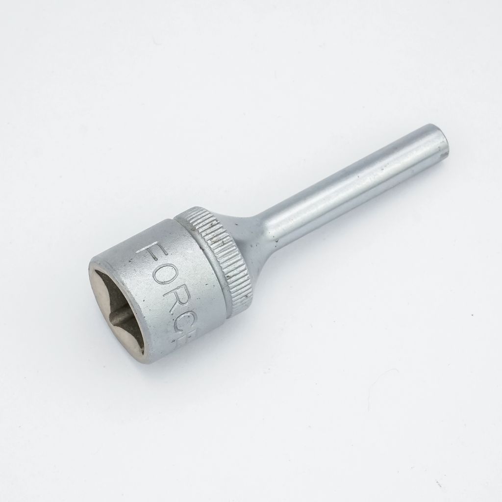 ลูกบ็อกซ์ยาว3/8” หัวจีบE4 (5366304) FORCE รุ่น 5365504 ราคา ฿96
