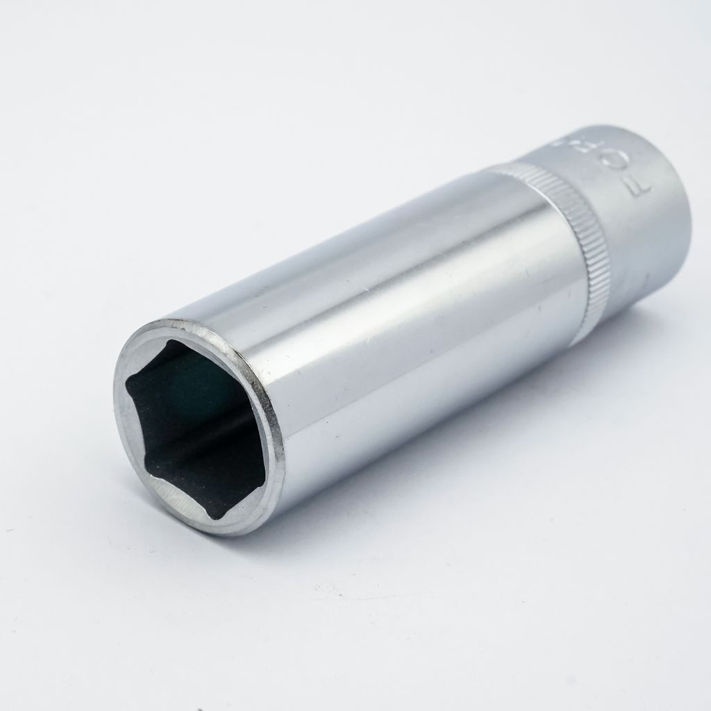 FORCE Deep Socket 6-Point ½" #17, Model 5457717 photo 3