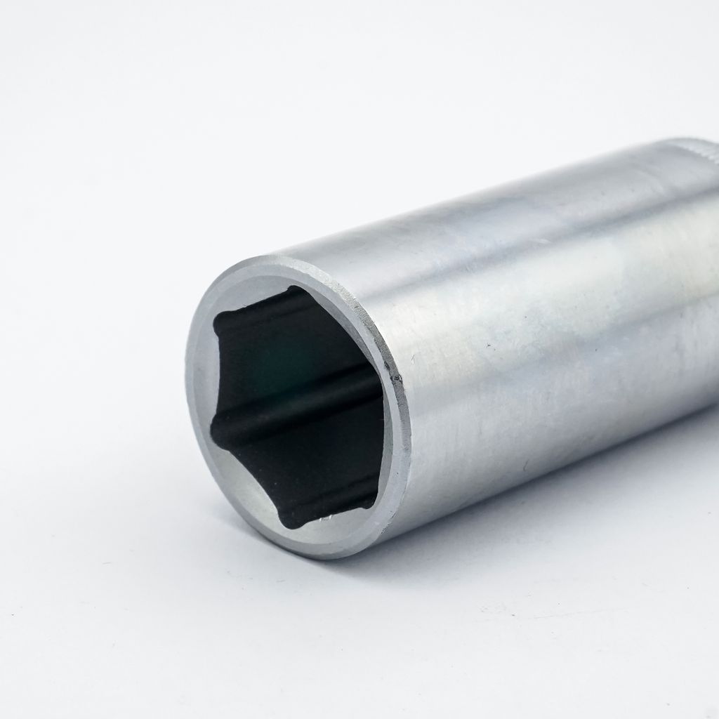 FORCE Deep Socket 6-Point ½" #19, Model 5457719 photo 3