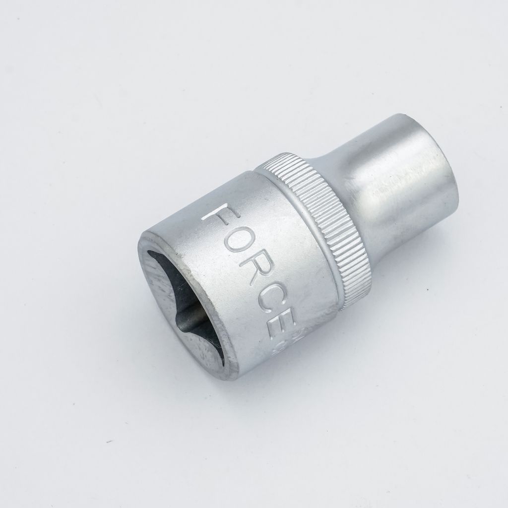 ลูกบ๊อกซ์หัวจีบ 1/2" E12 FORCE รุ่น 54612 ราคา ฿67.2