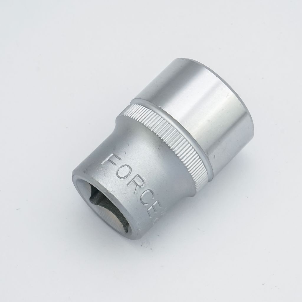 ลูกบ๊อกซ์หัวจีบ 1/2" E24 FORCE รุ่น 54624 ราคา ฿86.4