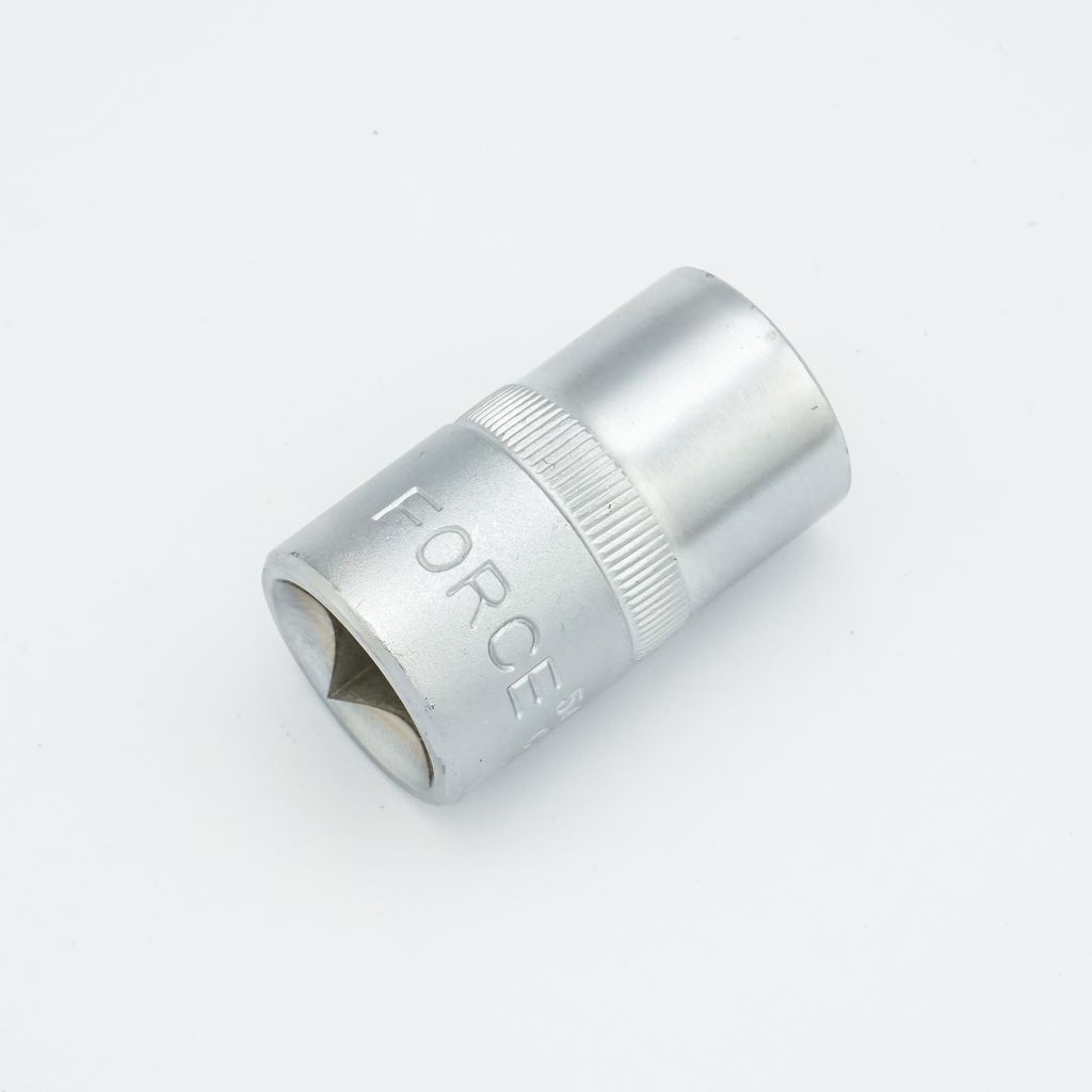 ลูกบ็อก1/2" 12PT มุมแหลม(WW) NO 19/32" FORCE รุ่น 54819.32 ราคา ฿42