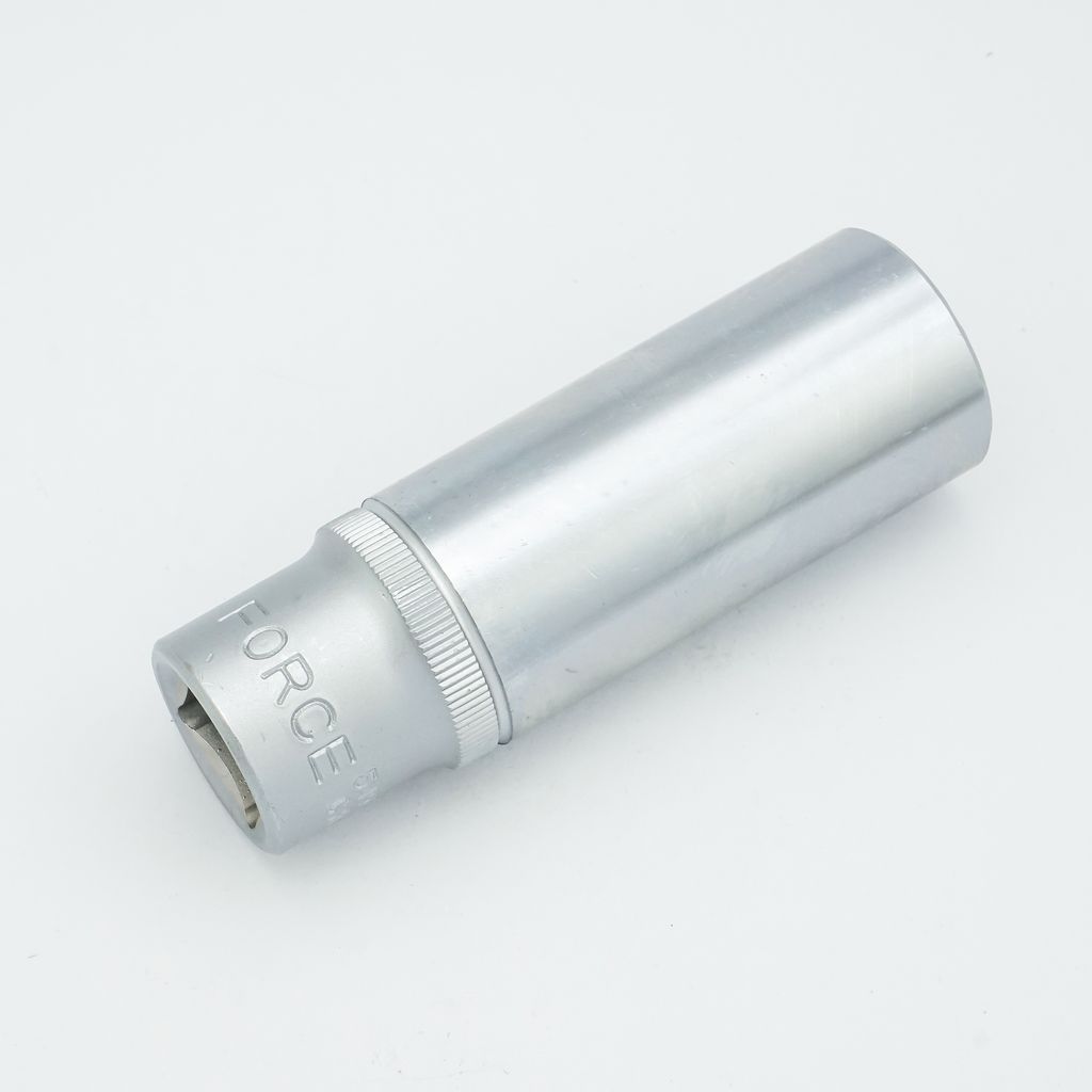 ลูกบ๊อกซ์ 12PT.1/2" เบอร์ 18 FORCE รุ่น 5497718 ราคา ฿93.6