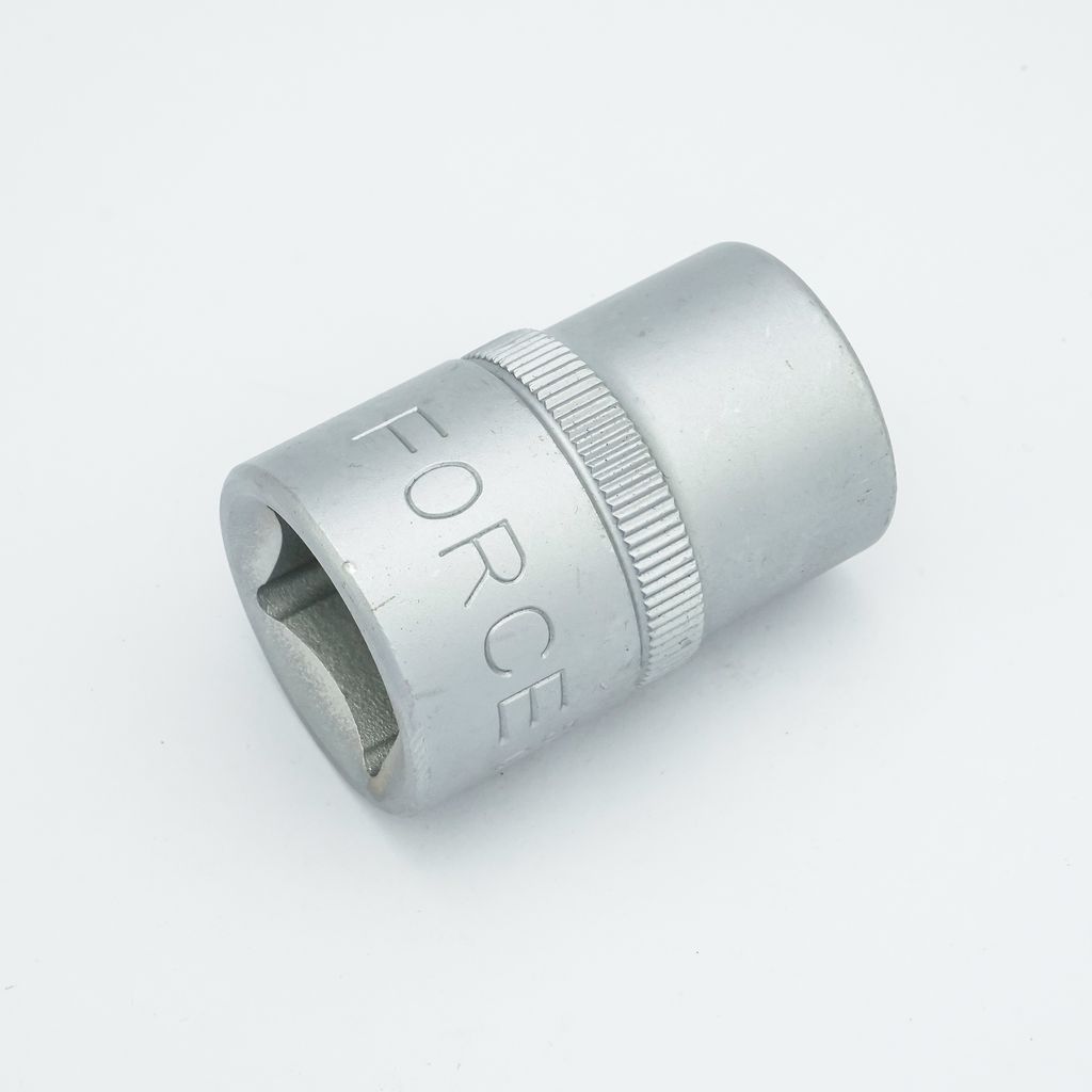 ลูกบ๊อกซ์ 6 PT. 3/4" เบอร์ 20 FORCE รุ่น 56520 ราคา ฿121.2