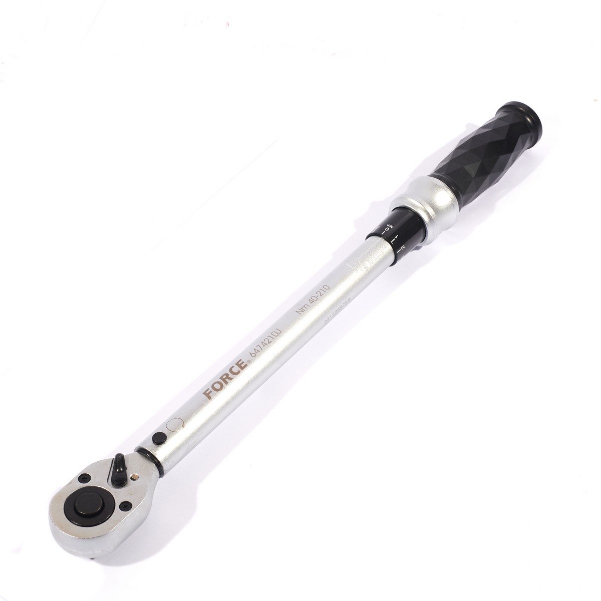 ประแจทอร์ค 40-210NM ด้ามดำ 1/2" FORCE รุ่น 6474210J ราคา ฿3,940