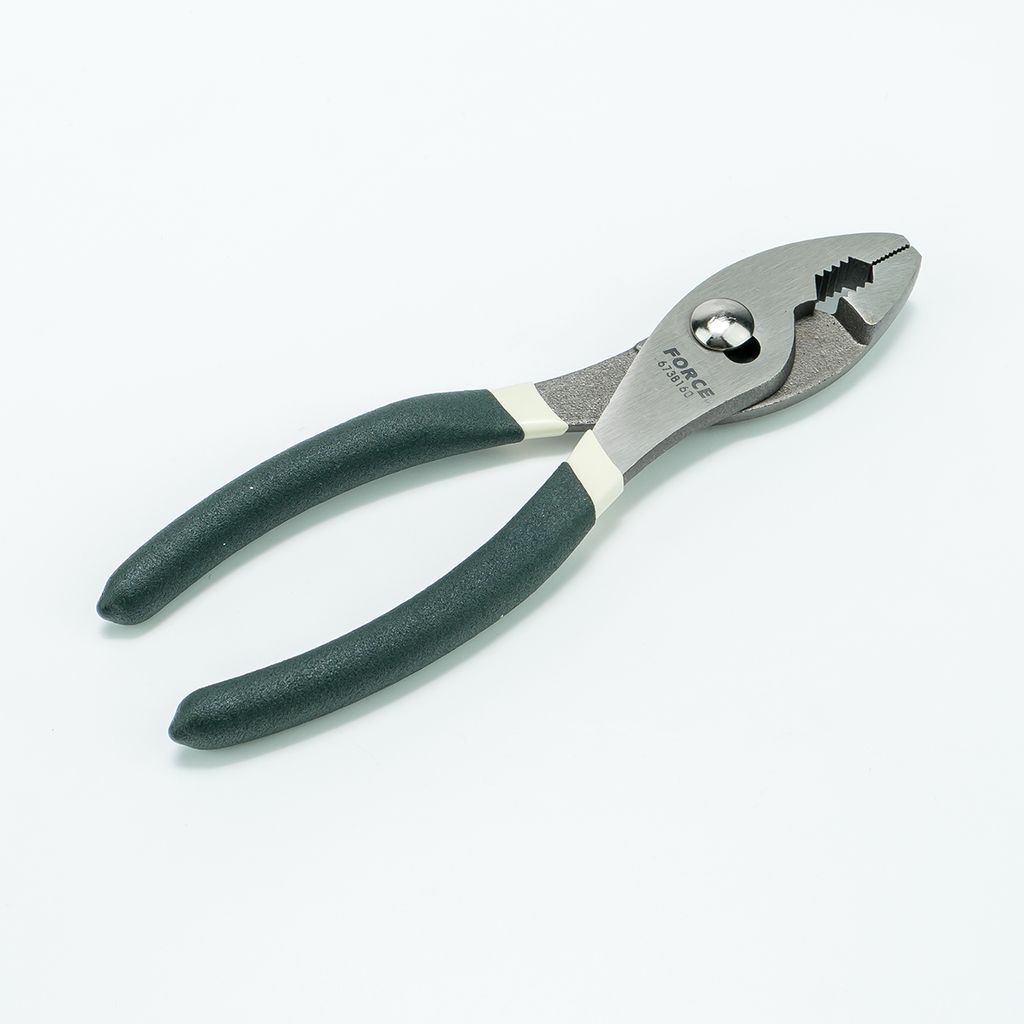 FORCE Slip Joint Pliers, Rubber Grip, 6.3", Model 673B160 price ฿276