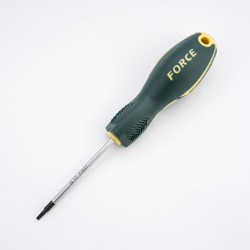 FORCE 71607 Torx Screwdriver, Rubber Grip, T7, Model 71607B price ฿72