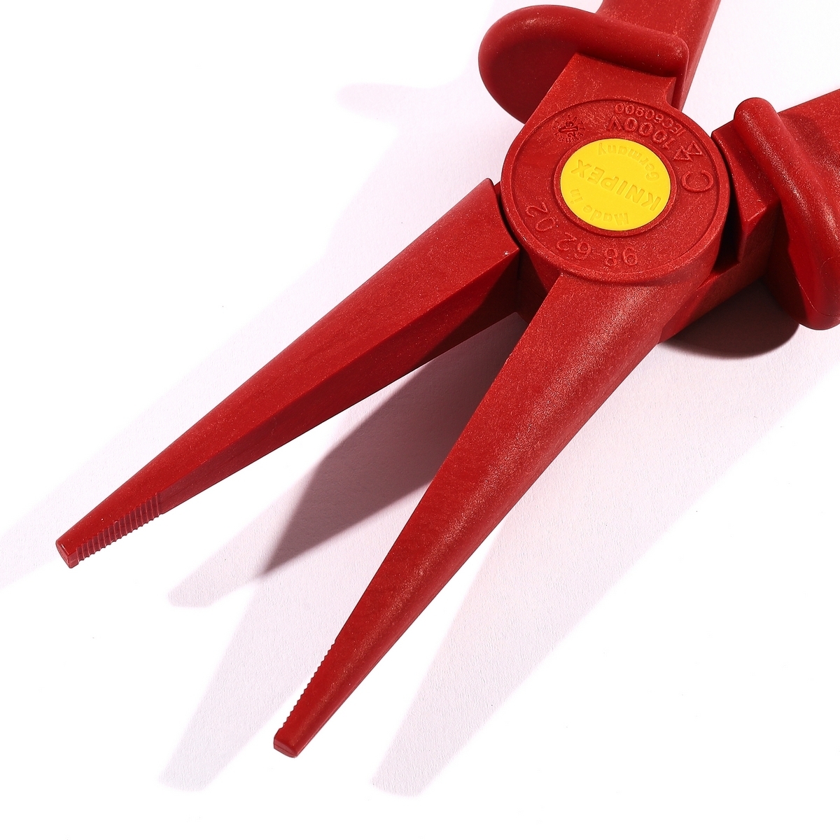 คีมปากแหลมพลาสติก KNIPEX รุ่น 986202 รูปที่ 3