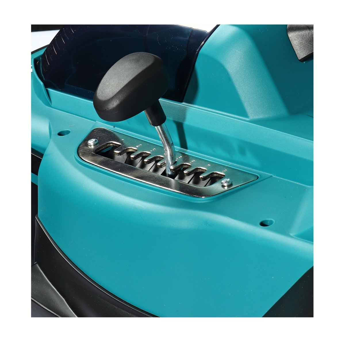 MAKITA 18V Cordless Lawn Mower Model DLM330SF, Cutting Width 330 MM (Include Battery and Charger) photo 5