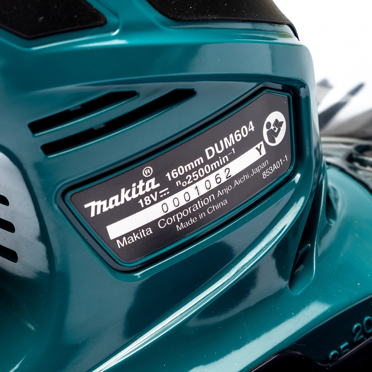 MAKITA กรรไกรเล็มหญ้าไร้สาย 18V รุ่น DUM604Z ความกว้างในการตัดหญ้า 160 มม. (ไม่รวมแบตเตอรี่-แท่นชาร์จ) (มากีต้า) รูปที่ 5