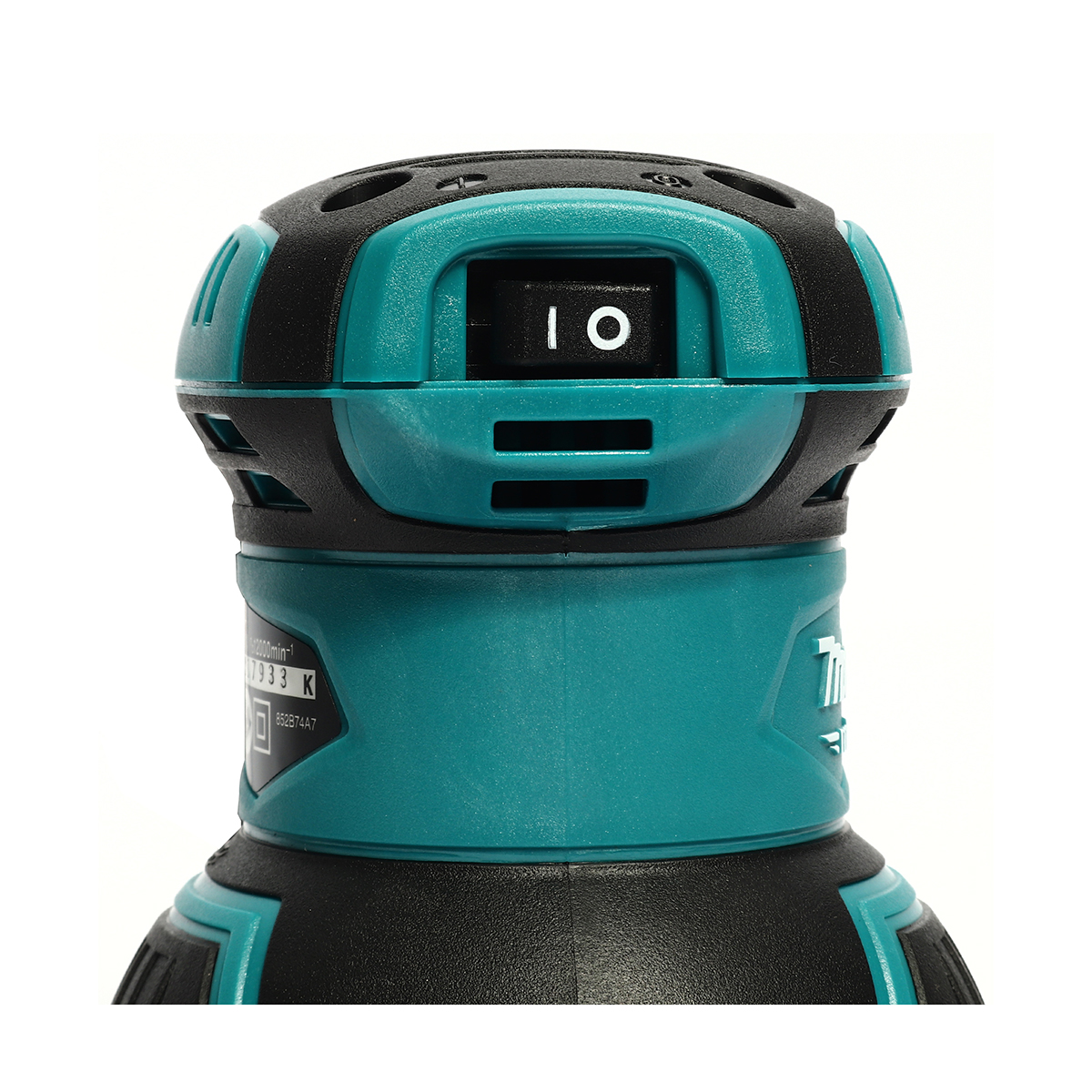 MAKITA เครื่องขัดกระดาษทรายกลมสั่นสุ่ม 5 นิ้ว (125 มม.) กำลังไฟ 240 วัตต์ รุ่น M9204B ความเร็วการขัด 12,000 OPM มีฉนวนสองชั้น (มากีต้า) รูปที่ 4