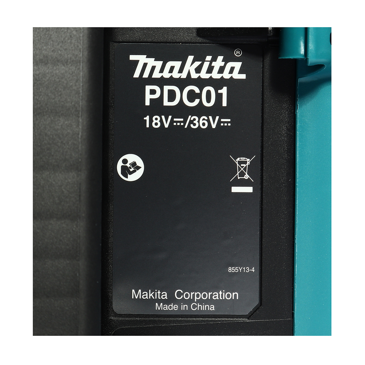 MAKITA Lithium-ion Backpack Battery Pack 18V / 36V Model PDC-01 (Exclude Battery), Remaining Battery Capacity Display with 2 Green Lights photo 5
