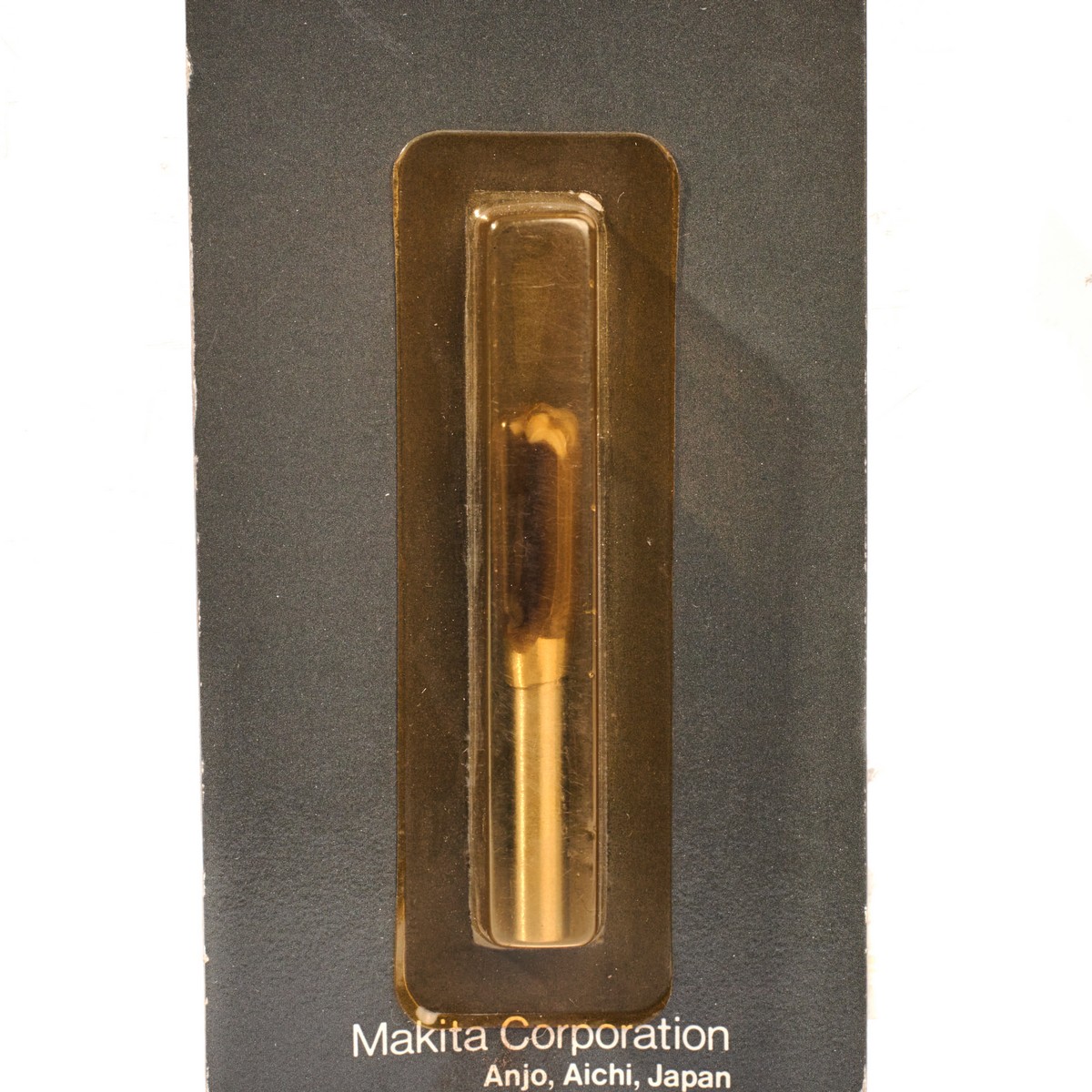 ดอกเร้าเตอร์ STRAIGHT BIT 8 MAKITA รุ่น 3601B546 รูปที่ 2