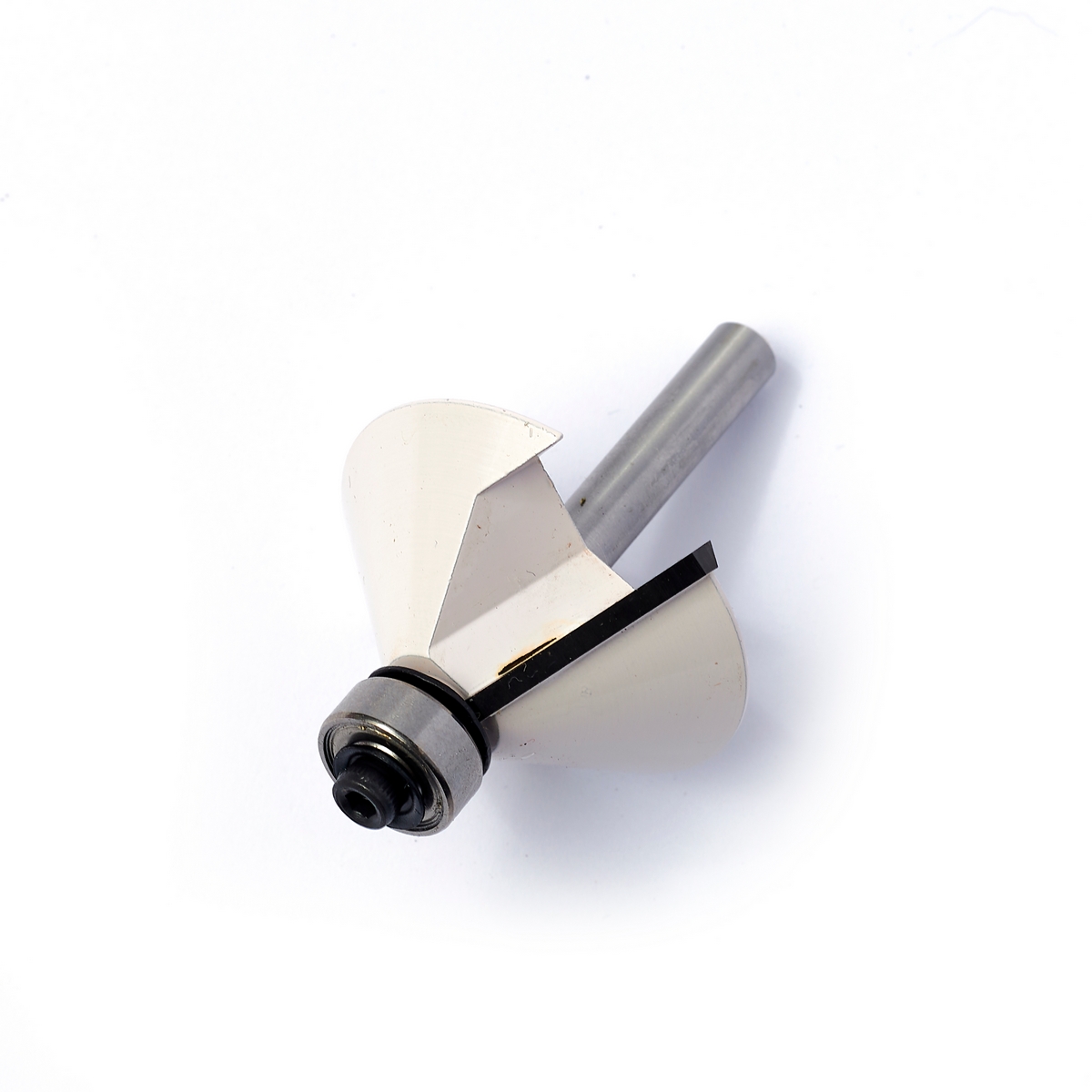 ดอกตีเอียง 45 องศา ลูกปืน 1-5/8" ก้าน 1/4" MAKITA รุ่น D-50033 ราคา ฿753.96