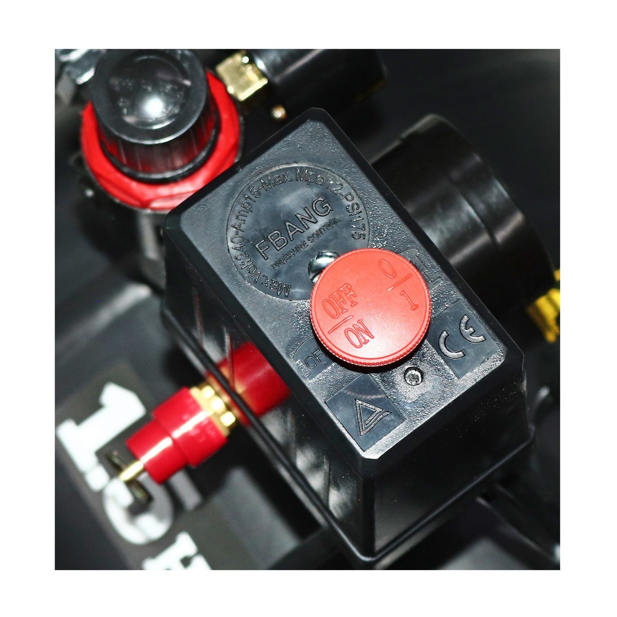 ปั๊มลมออยล์ฟรี 1.5HP(4P) 50L POLO รุ่น D11001-50 รูปที่ 5