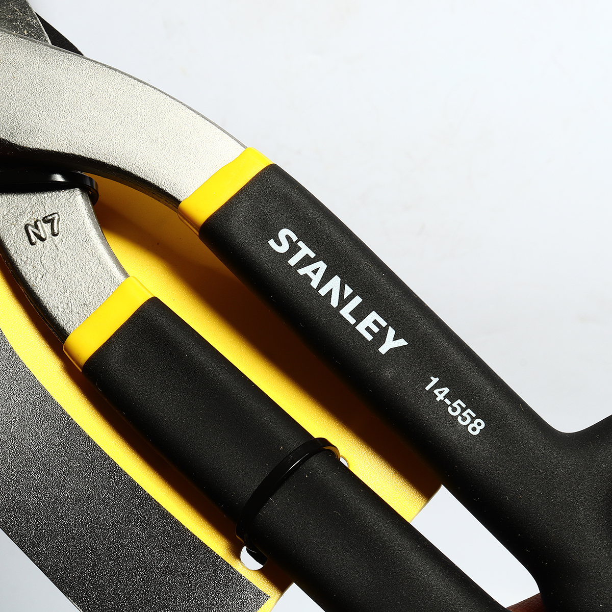 กรรไกรตัดเหล็กเอนกประสงค์ 12" STANLEY รุ่น 14-558 รูปที่ 2