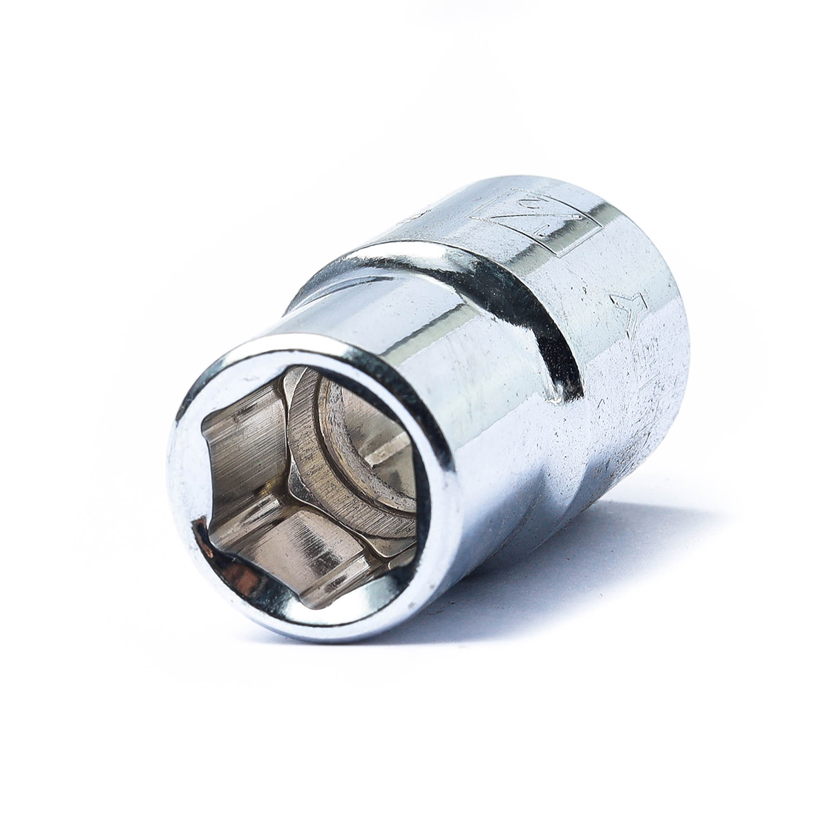 ลูกบ็อกซ์สั้น 6 เหลี่ยม 1/2" ขนาด 1/2" STANLEY รุ่น 86-444 รูปที่ 3