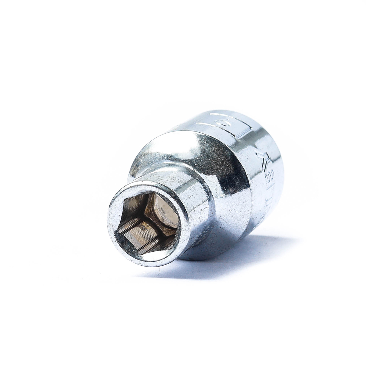 ลูกบ็อกซ์สั้น 6 เหลี่ยม 1/2" เบอร์ 9 STANLEY รุ่น 86-509 รูปที่ 3
